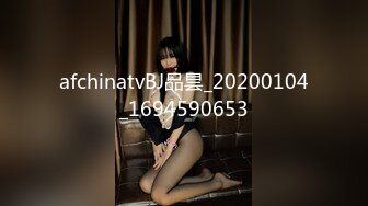 清纯漂亮可爱小美女与欧巴KTV包厢里不唱歌脱裤子让美女吃屌回宾馆戴上狼牙套啪啪啪自拍